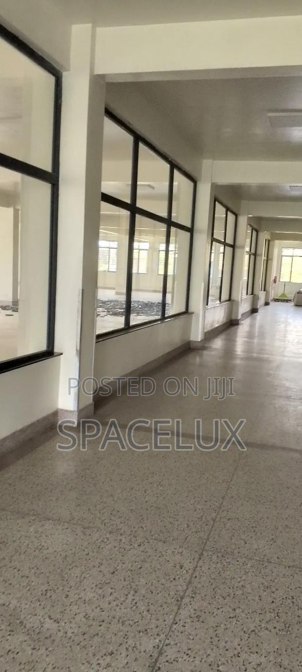 7200sqft Show Room/ Office Industrial Area