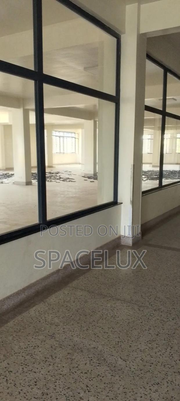 7200sqft Show Room/ Office Industrial Area