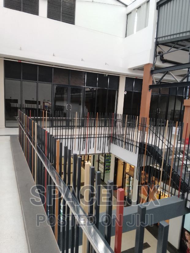 2000sqft Shop