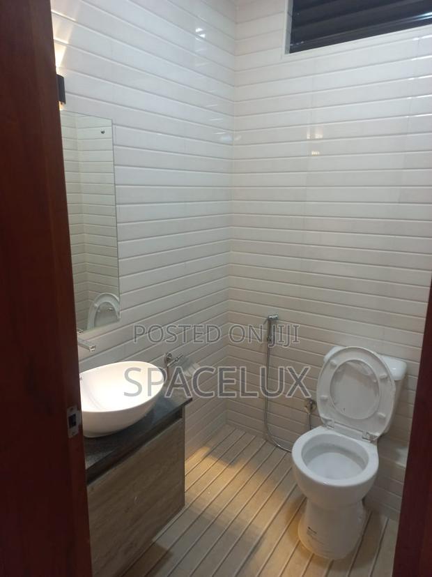 4bdrm Apartment in Parklands for sale