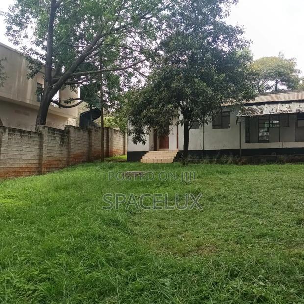 1acre Lavington Restaurant ,Office