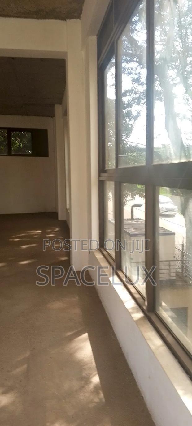 Mall Shop/ Restaurant Space