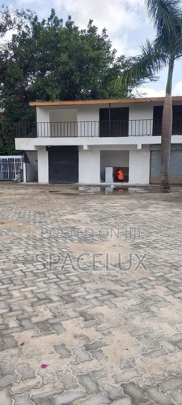Retail/Restaurants/Shop Space