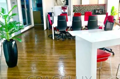 Fully Furnished Cor Working Spaces