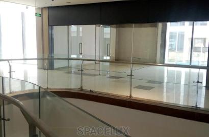 Modern Executive Mall Shops
