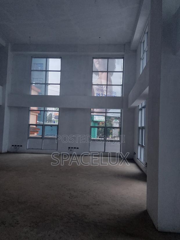 High End Restaurant Space 12444sqft