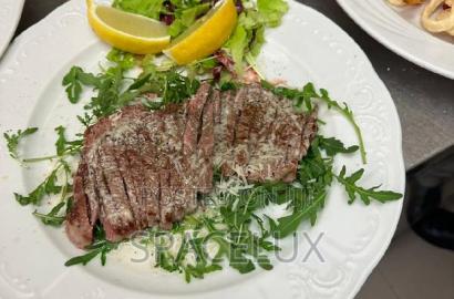 Restaurants in CBD in Highly Traffic Area