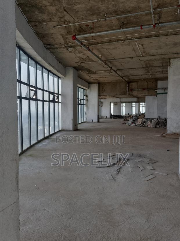 8400 SQFT Expansive Office