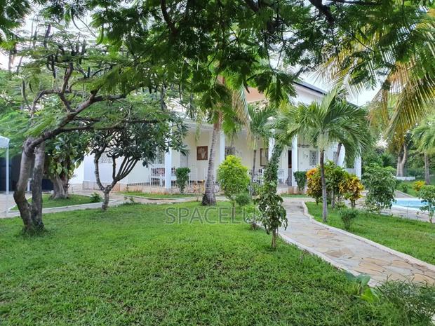 4bdrm House in Watamu Causorina, Malindi for sale