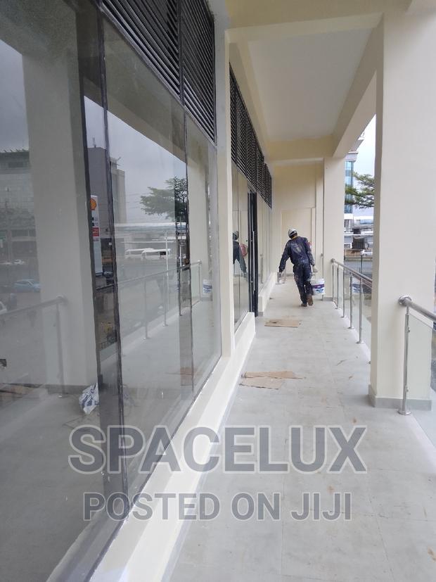 Modern Big Shop 3500sqft