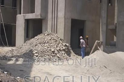 5bdrm Townhouse/Terrace in Lavington for sale