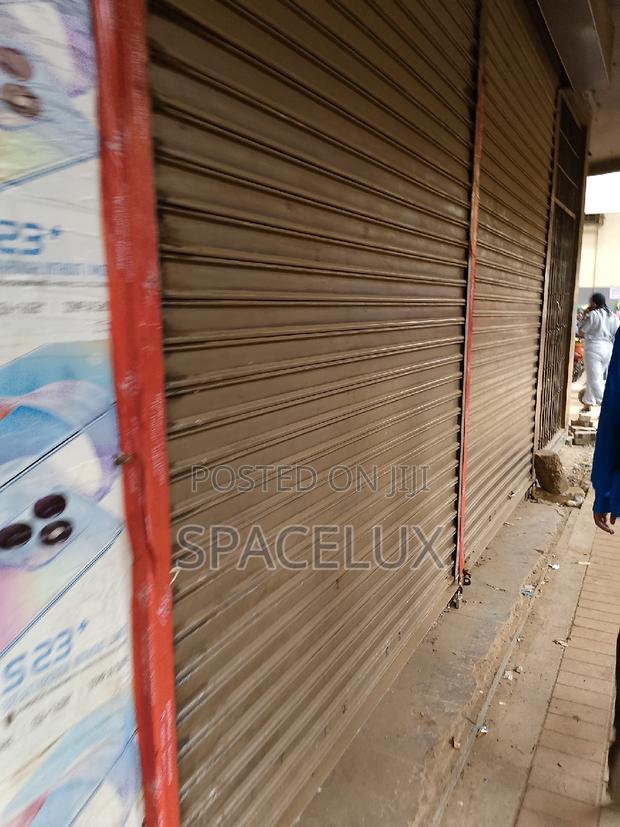 Big Retail Shops