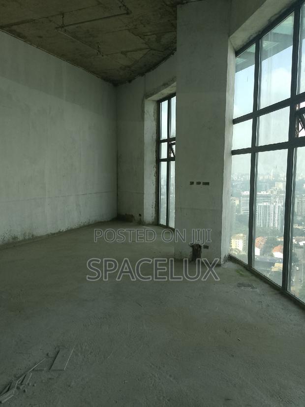 1800sqft Good Space