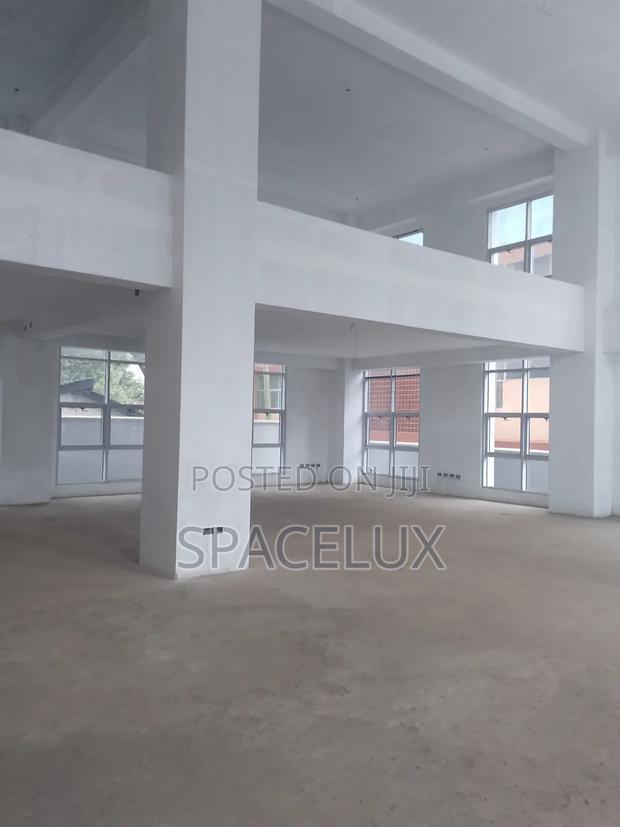 High End Restaurant Space 12444sqft