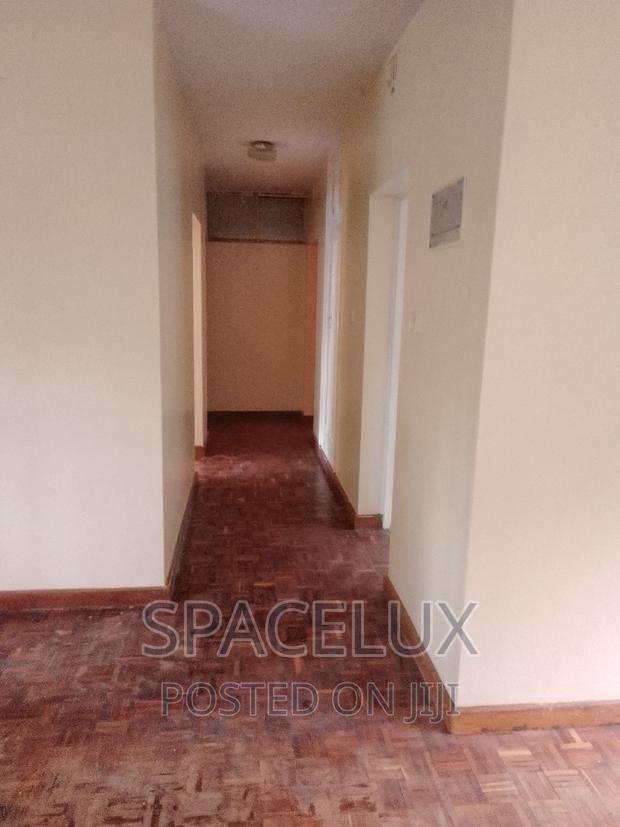 1300 SQFT Nice 3br Apartments Office
