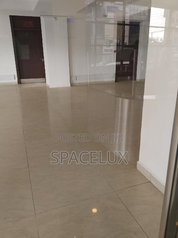 Nice Groundflr Shop/Showroom 4450sqft