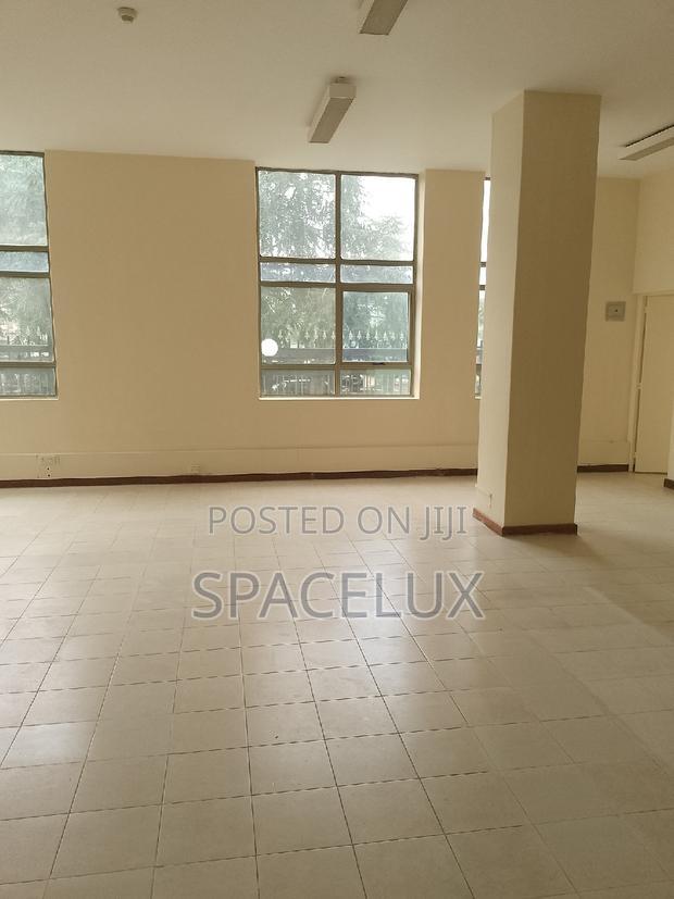 Lighty Ground FLR Office