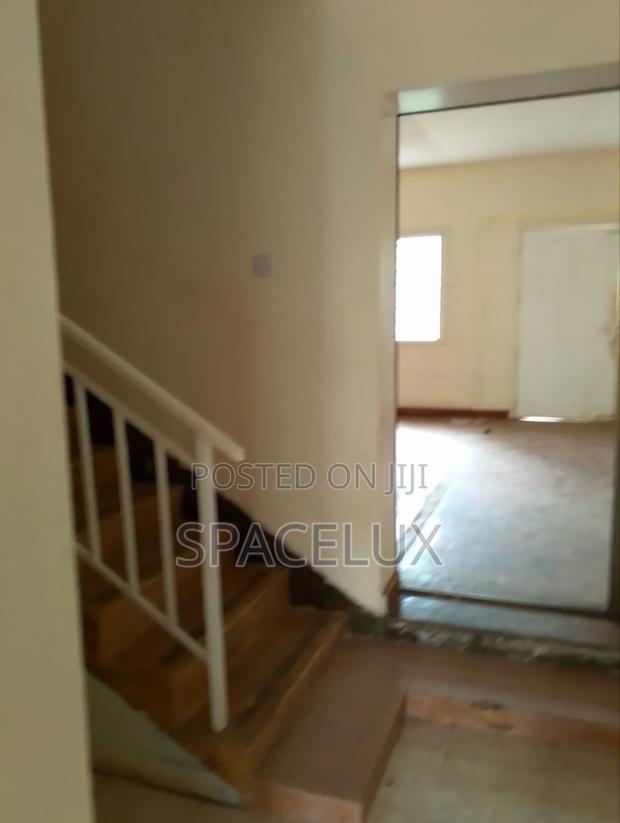 4br Commercial Maisonaites