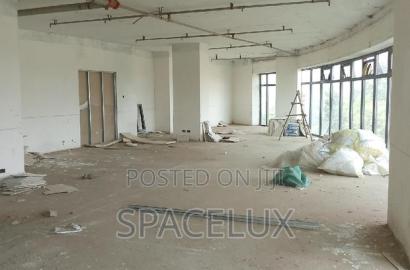 1800sqft Good Space