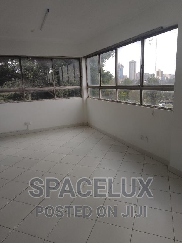 Sizeable Office Upperhill