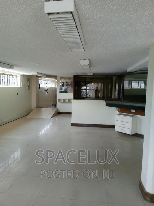 Banking Space 4500sqft