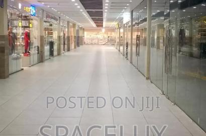 Strategic Shops Spaces