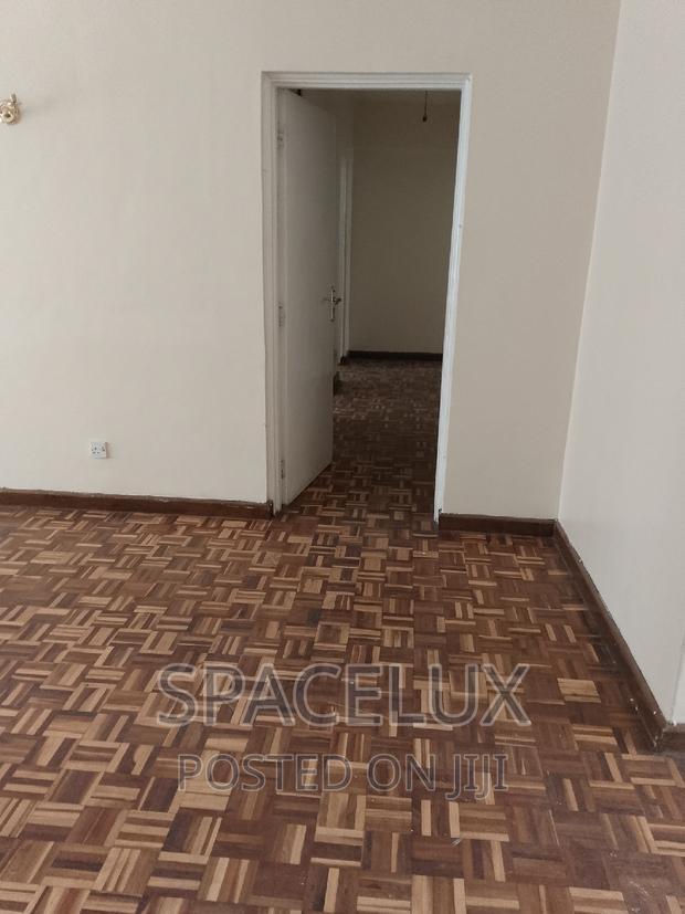 Spacious 3br Office Space
