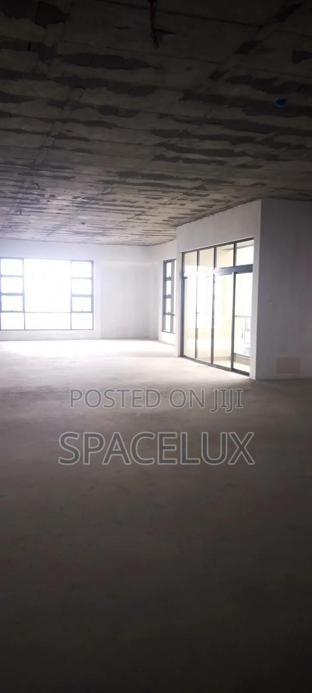 Executive High End Office