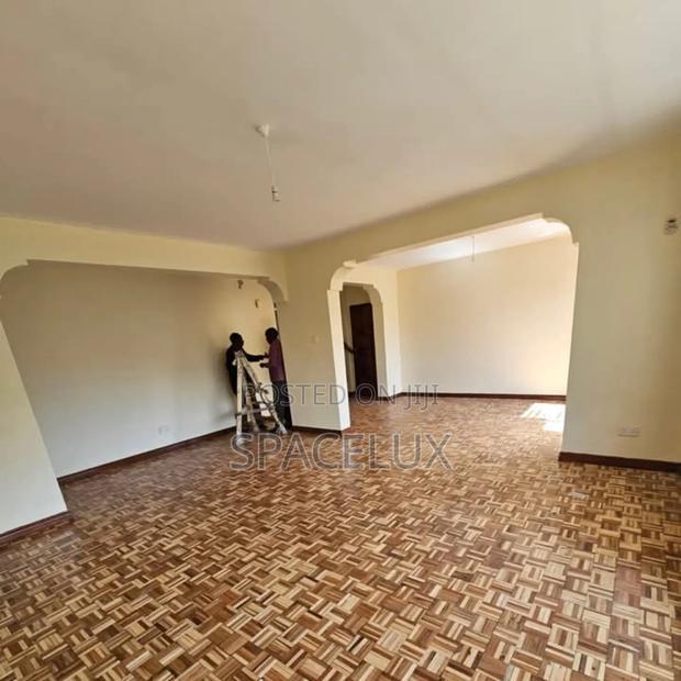 4bdrm Townhouse/Terrace in Mbaazi Rd, Valley Arcade for sale