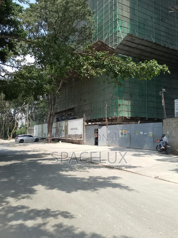 5bdrm Apartment in Kilimani Off Ngong for sale
