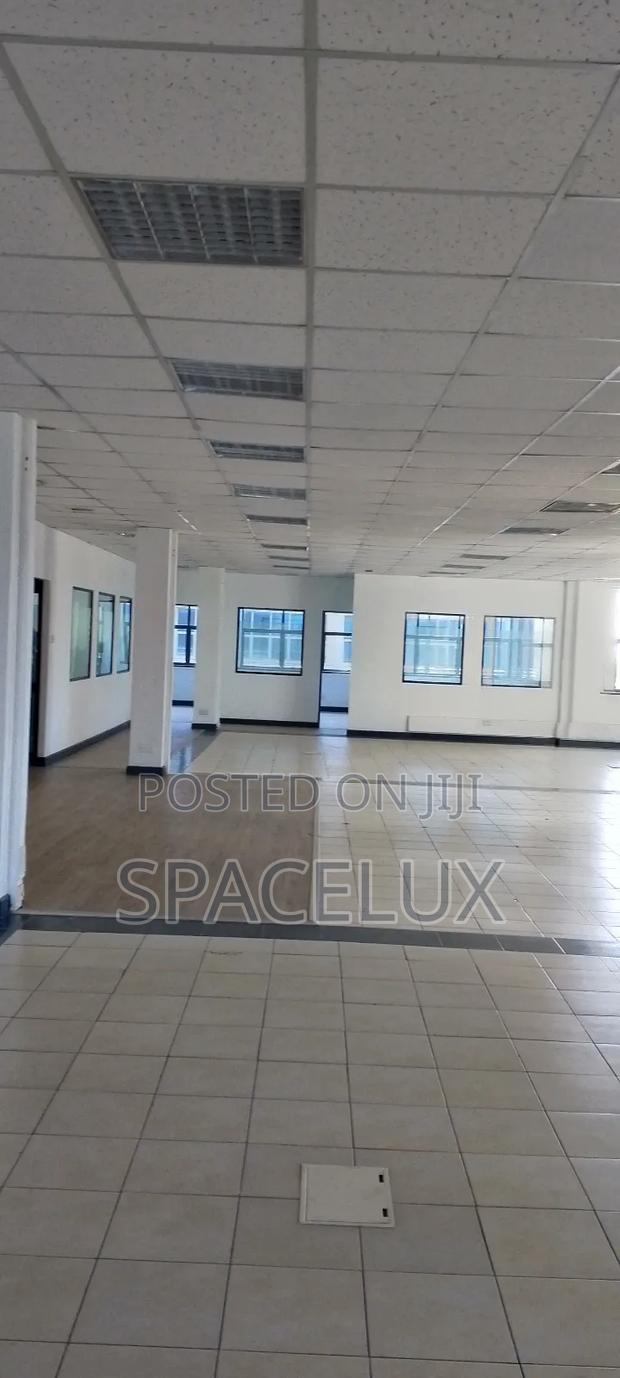 Nice Fitted Office 5000sqft