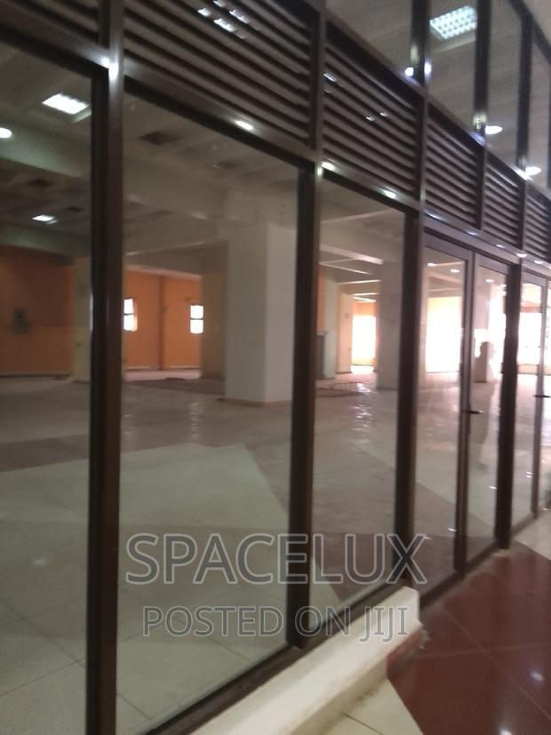 10000sqft Modern Office