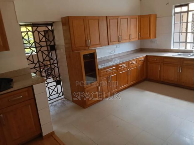 4bdrm Townhouse/Terrace in Mbaazi Rd, Valley Arcade for sale