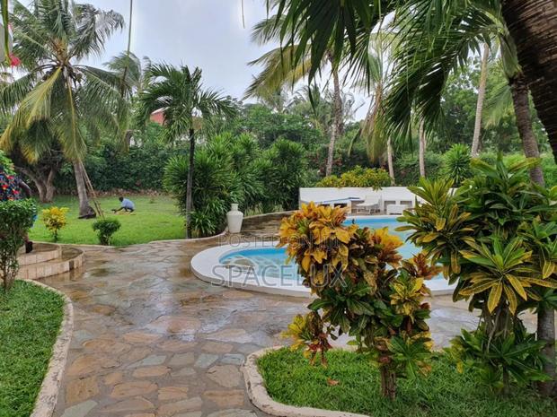 4bdrm House in Watamu Causorina, Malindi for sale
