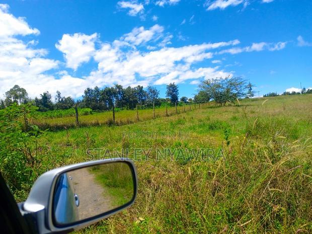 One Acres for Sle Nanyuki Nyeri Highway