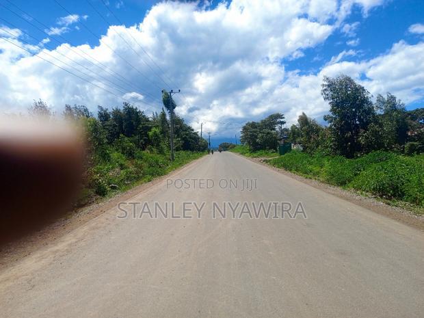 One Acres Nanyuki Opposite Abeadare Cottage Near Airstrip