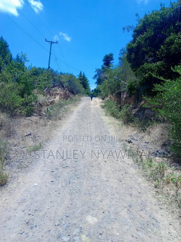 Prime 7.5 Acreas Opposite Nanyuki Landing Place