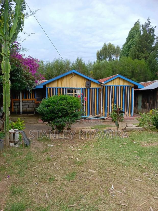 Quarter Acre Plot With House Nanyuki