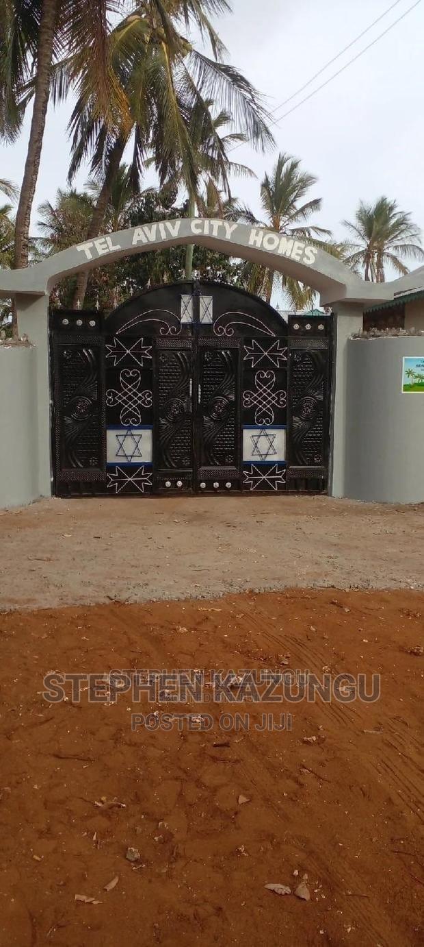 1bdrm House in Tel Avivi City, Malindi for rent