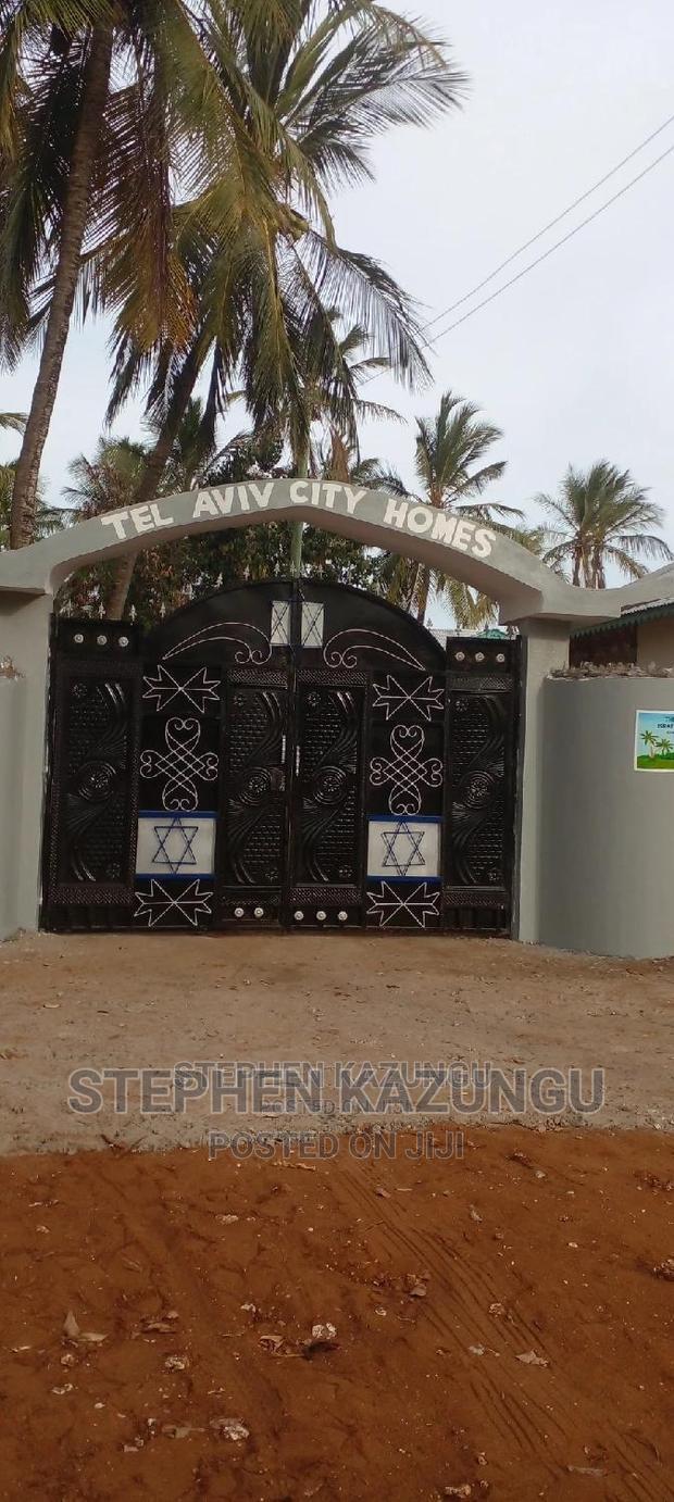 1bdrm House in Tel Avivi City, Malindi for rent