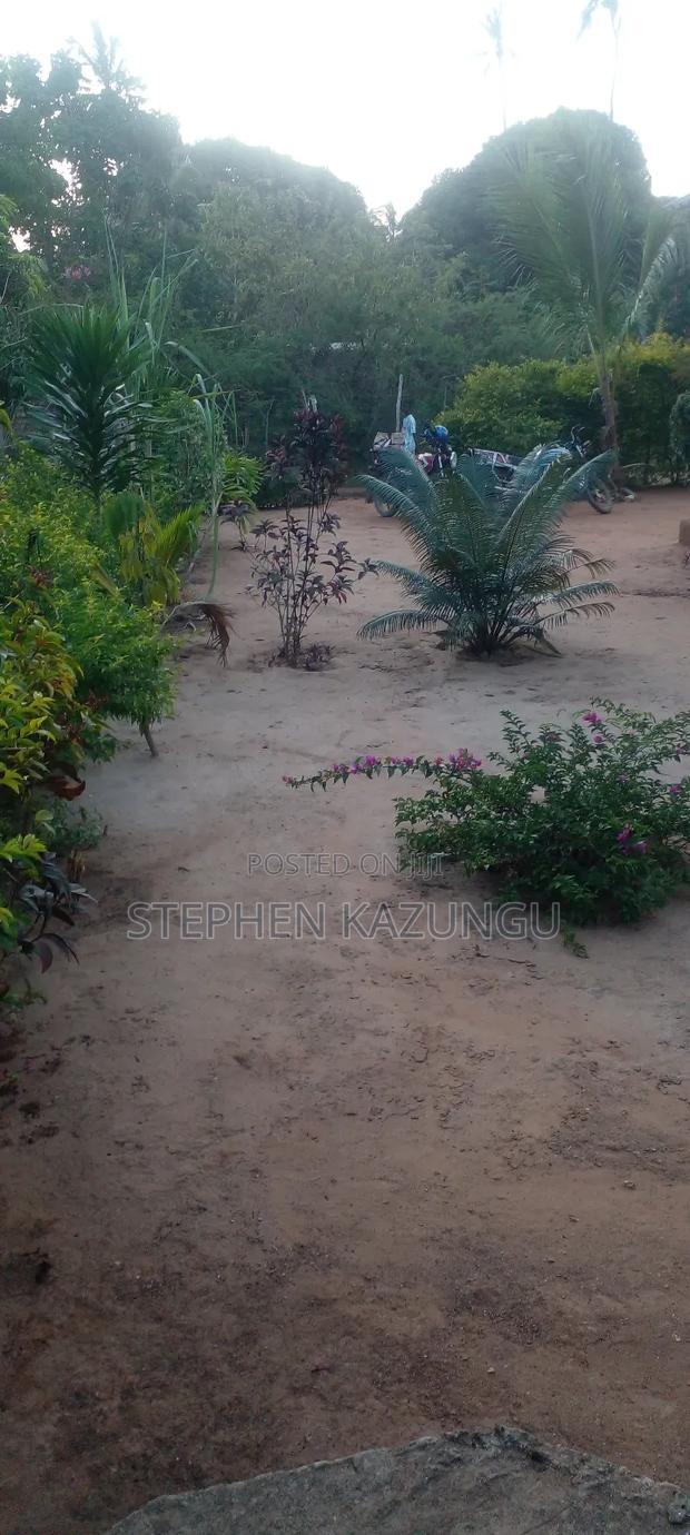 3bdrm House in Ukunda Shamu Road for sale