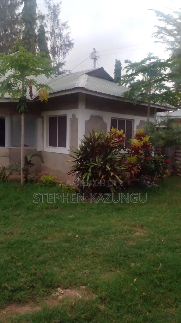 3bdrm House in Mvindeni Market, Ukunda for rent