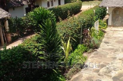 Furnished 2bdrm House in Golf & Living, Ukunda for rent