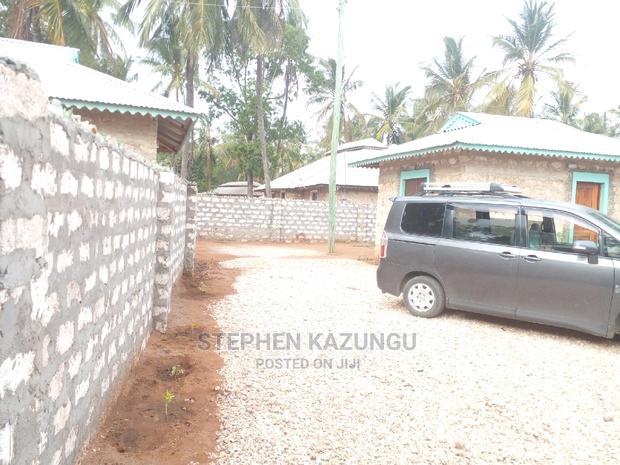 1bdrm House in Tel Avivi City, Malindi for rent