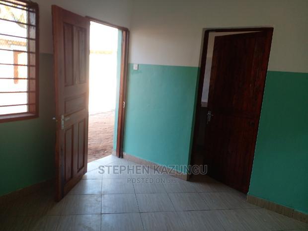 1bdrm House in Tel Avivi City, Malindi for rent