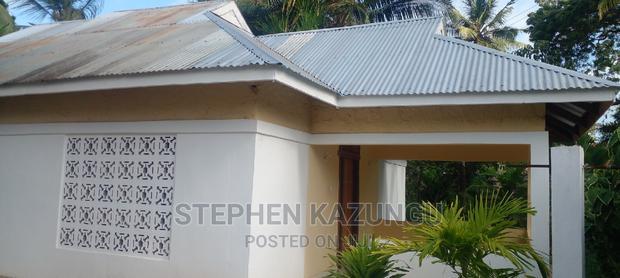 Furnished 2bdrm Bungalow in White House Villa for rent