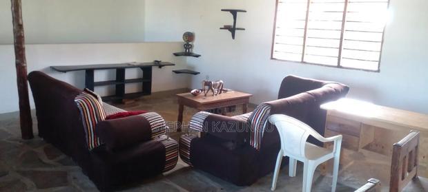 Furnished 5bdrm House in Coconut Groove 3 End, Ukunda for sale