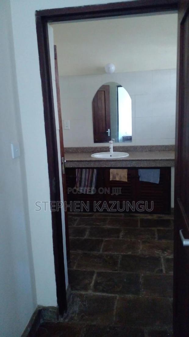 Furnished 2bdrm House in Golf & Living, Ukunda for rent