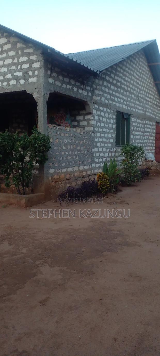 3bdrm House in Ukunda Shamu Road for sale
