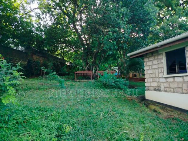 Furnished 6bdrm Mansion in In Diani Beach Near, Ukunda for sale